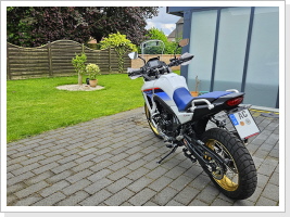 Sind die Griffe weiss gepulvert, passt das schon viel besser. Sind die Griffe weiss gepulvert, passt das schon viel besser.