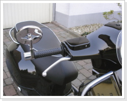 Auch auf der anderen Seite. Auch auf der anderen Seite.