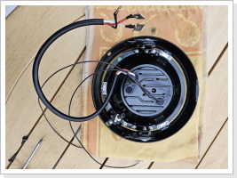 LED >Scheinwerfer Hioghsider Typ 5 im Adaptionsring von Next Level Innovation. LED >Scheinwerfer Hioghsider Typ 5 im Adaptionsring von Next Level Innovation.