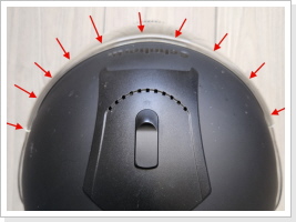 Kantenschutz der MRA Scheibe oben am Visier, damit Ruhe einkehrt. ;-) Leider ohne Erfolg. Somit wurde der C3 gegen einen neuen ausgetauscht. Nach über 8 Jahren auch sinnvoll!